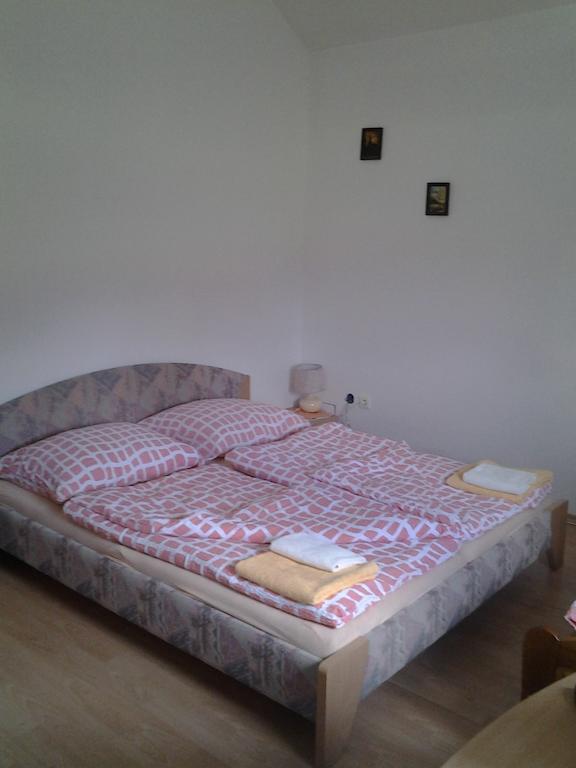 Penzion Richnava Stiavnicke Bane Quarto foto