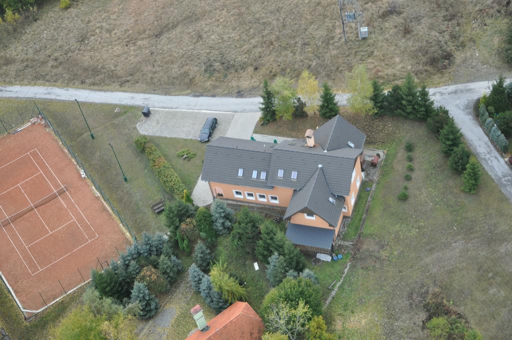 Penzion Richnava Stiavnicke Bane Exterior foto